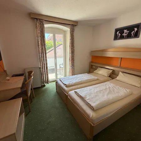 Hotel Zur Post Wellness Und Sporthotel